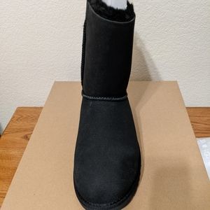 Ugg Meilani size 8 boots